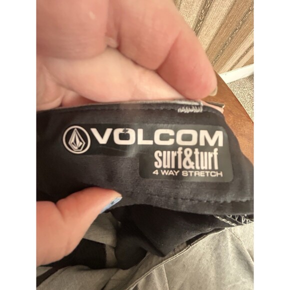Volcom Shorts mens 28 gray 4 way Stretch zipper pocket surf and turf swim - Picture 9 of 12